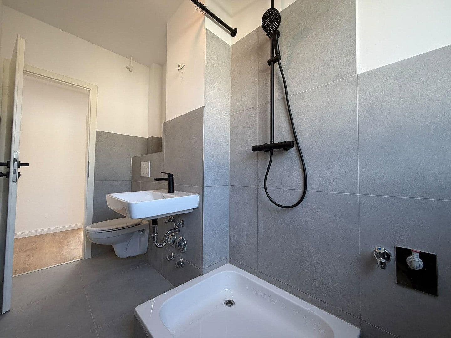 Predaj bytu 3-izbový 65 m², Graubündener Straße 39, Bremen, Brémy Predaj bytu 3-izbový 65 m², Graubündener Straße 39, Bremen, Brémy