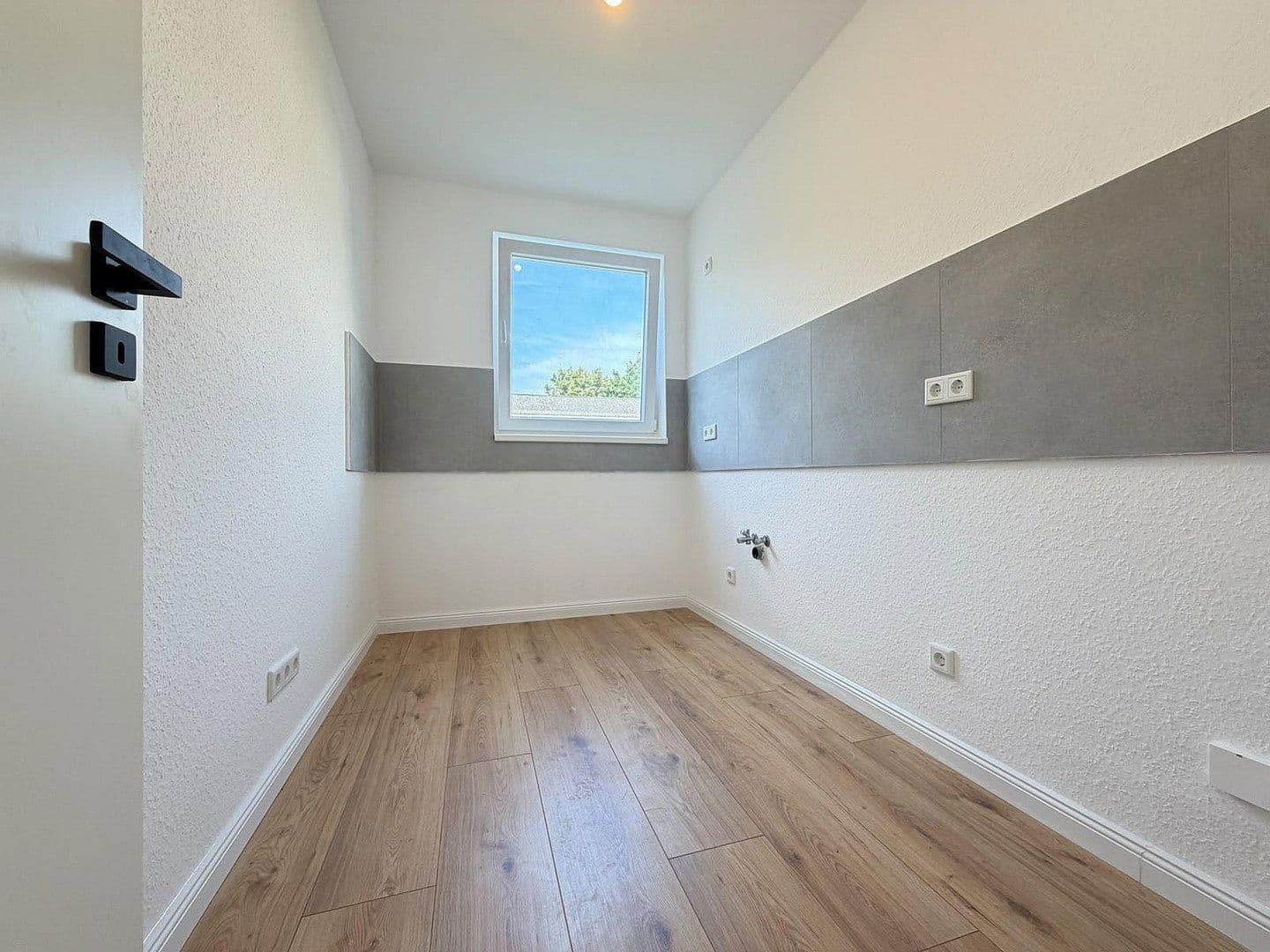 Predaj bytu 3-izbový 65 m², Graubündener Straße 39, Bremen, Brémy Predaj bytu 3-izbový 65 m², Graubündener Straße 39, Bremen, Brémy