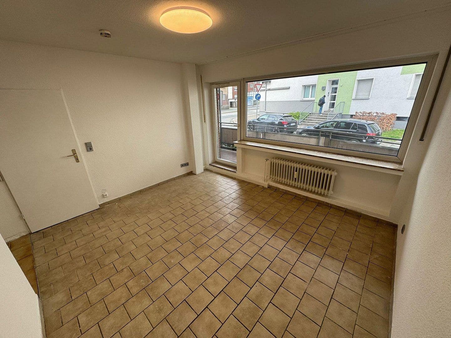 Prenájom bytu 1-izbový 30 m², Gladbecker Straße 246, Essen, Severné Porýnie - Westfálsko Prenájom bytu 1-izbový 30 m², Gladbecker Straße 246, Essen, Severné Porýnie - Westfálsko