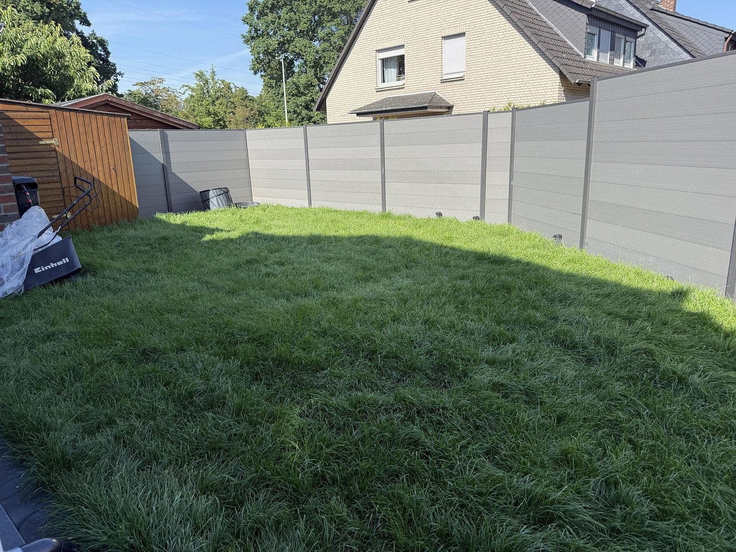 Predaj domu 120 m², pozemok 300 m², Isernhagen, Isernhagen, Dolné Sasko Predaj domu 120 m², pozemok 300 m², Isernhagen, Isernhagen, Dolné Sasko