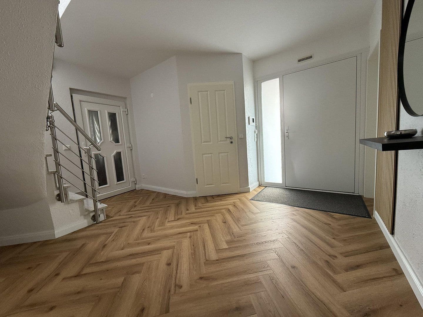 Predaj domu 120 m², pozemok 300 m², Isernhagen, Isernhagen, Dolné Sasko Predaj domu 120 m², pozemok 300 m², Isernhagen, Isernhagen, Dolné Sasko