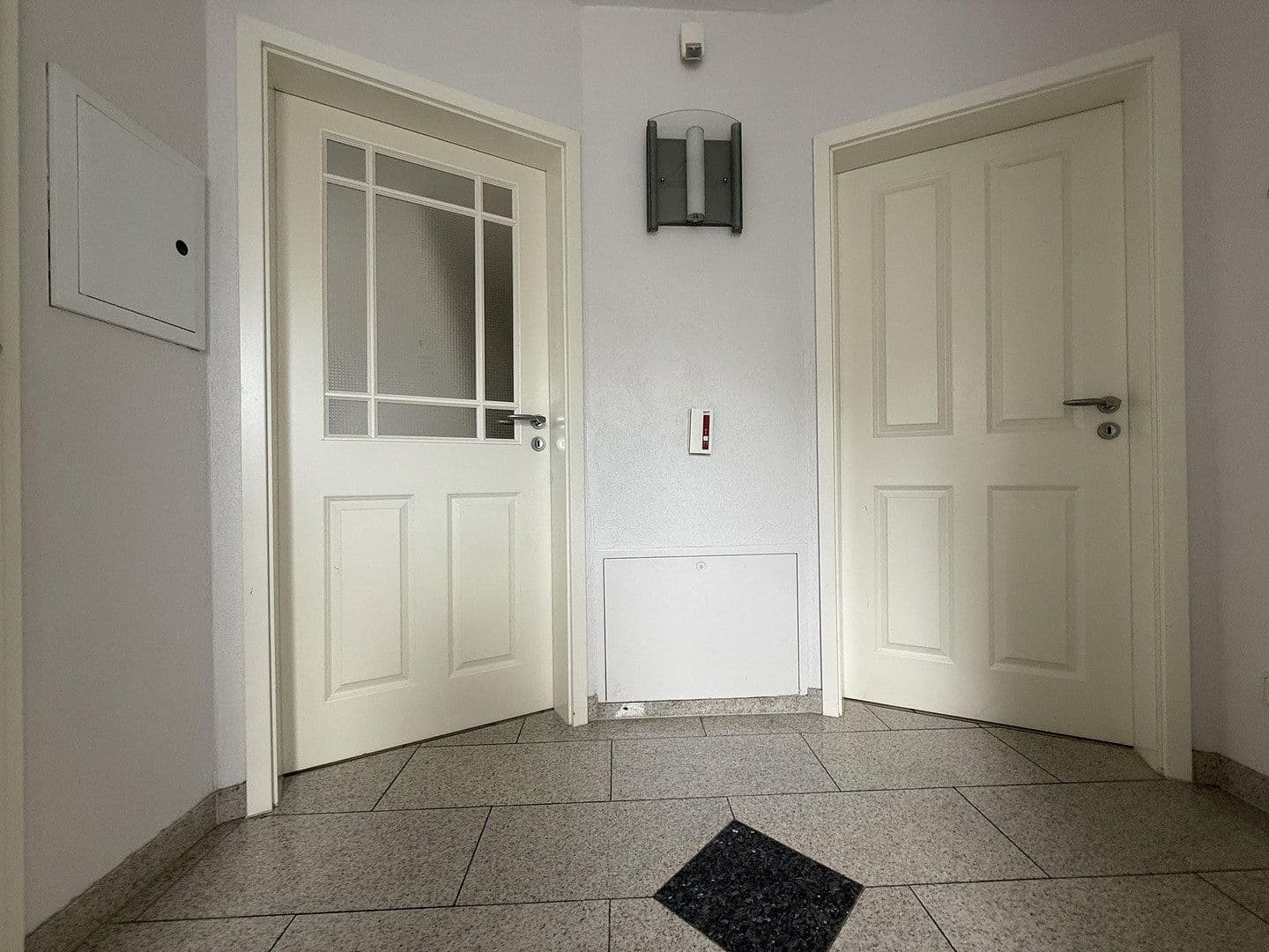Predaj domu 120 m², pozemok 300 m², Isernhagen, Isernhagen, Dolné Sasko Predaj domu 120 m², pozemok 300 m², Isernhagen, Isernhagen, Dolné Sasko
