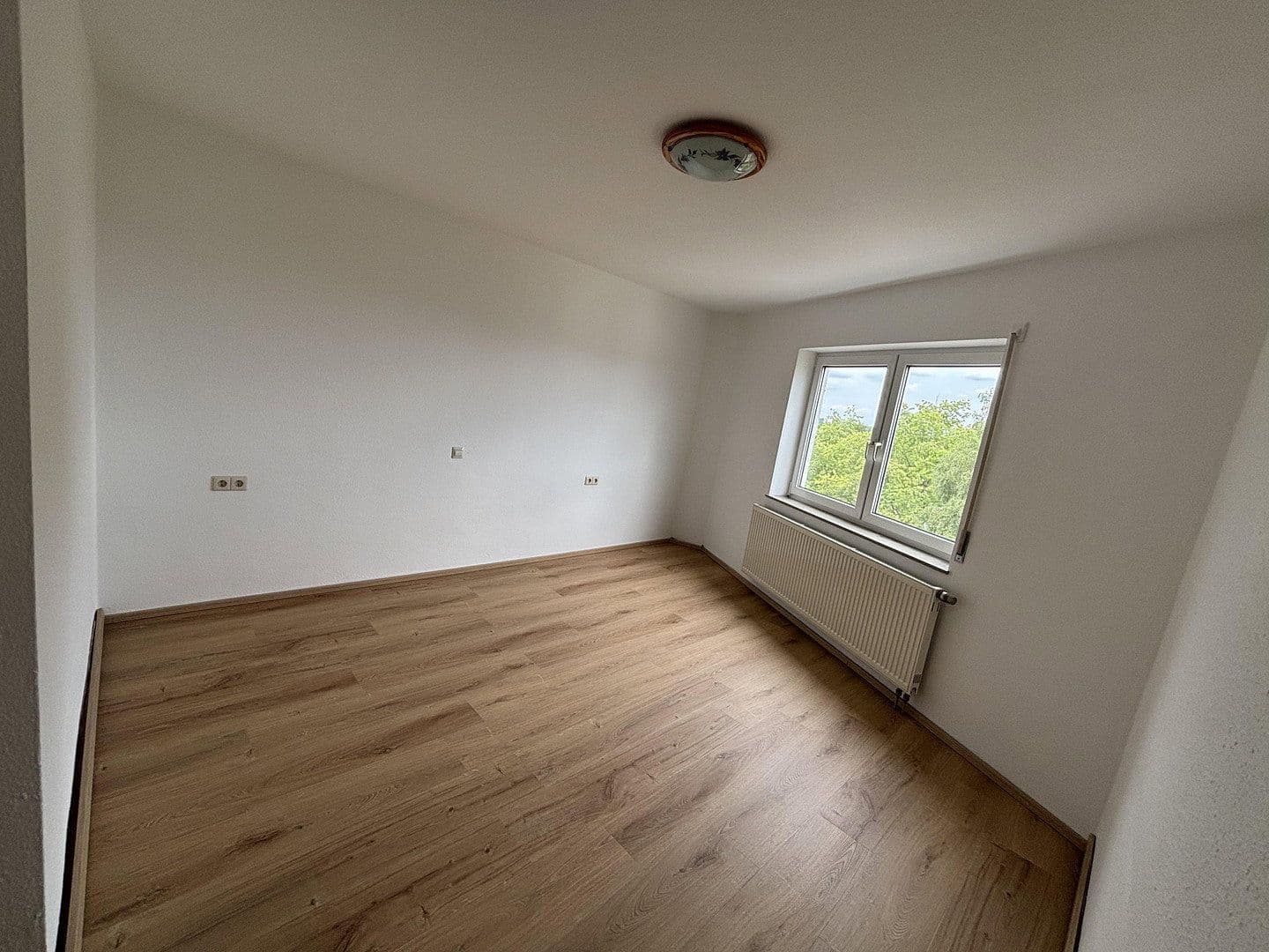 Prenájom bytu 2-izbový 53 m², Aalen, Bádensko-Wurttembersko Prenájom bytu 2-izbový 53 m², Aalen, Bádensko-Wurttembersko