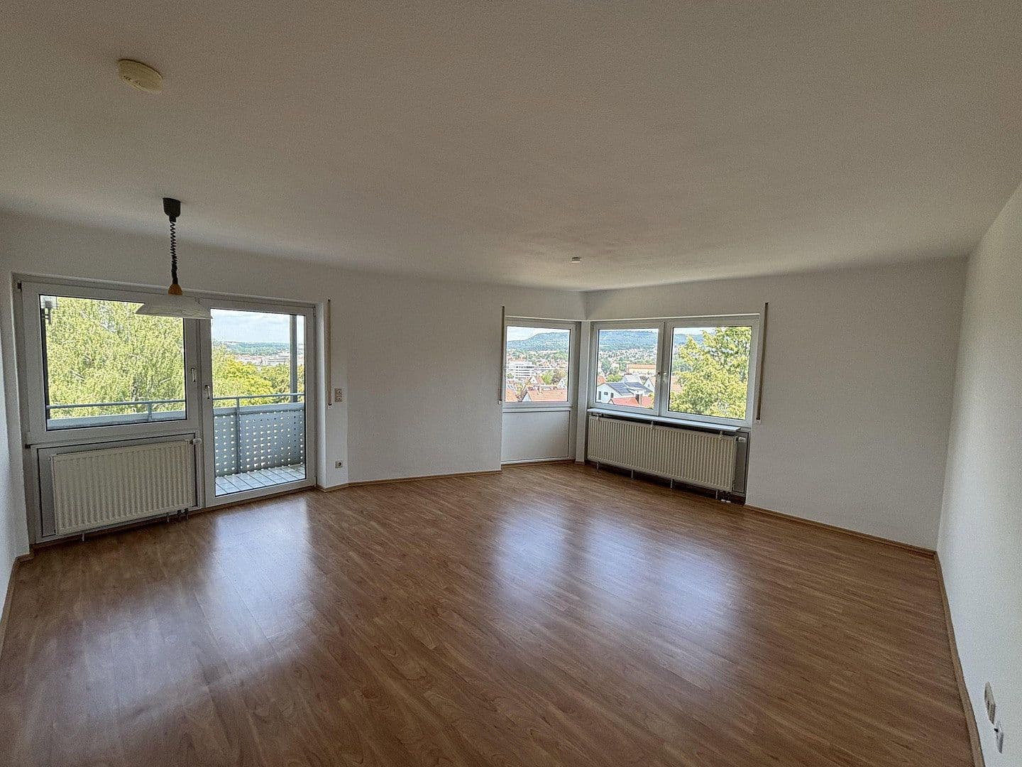 Prenájom bytu 2-izbový 53 m², Aalen, Bádensko-Wurttembersko Prenájom bytu 2-izbový 53 m², Aalen, Bádensko-Wurttembersko