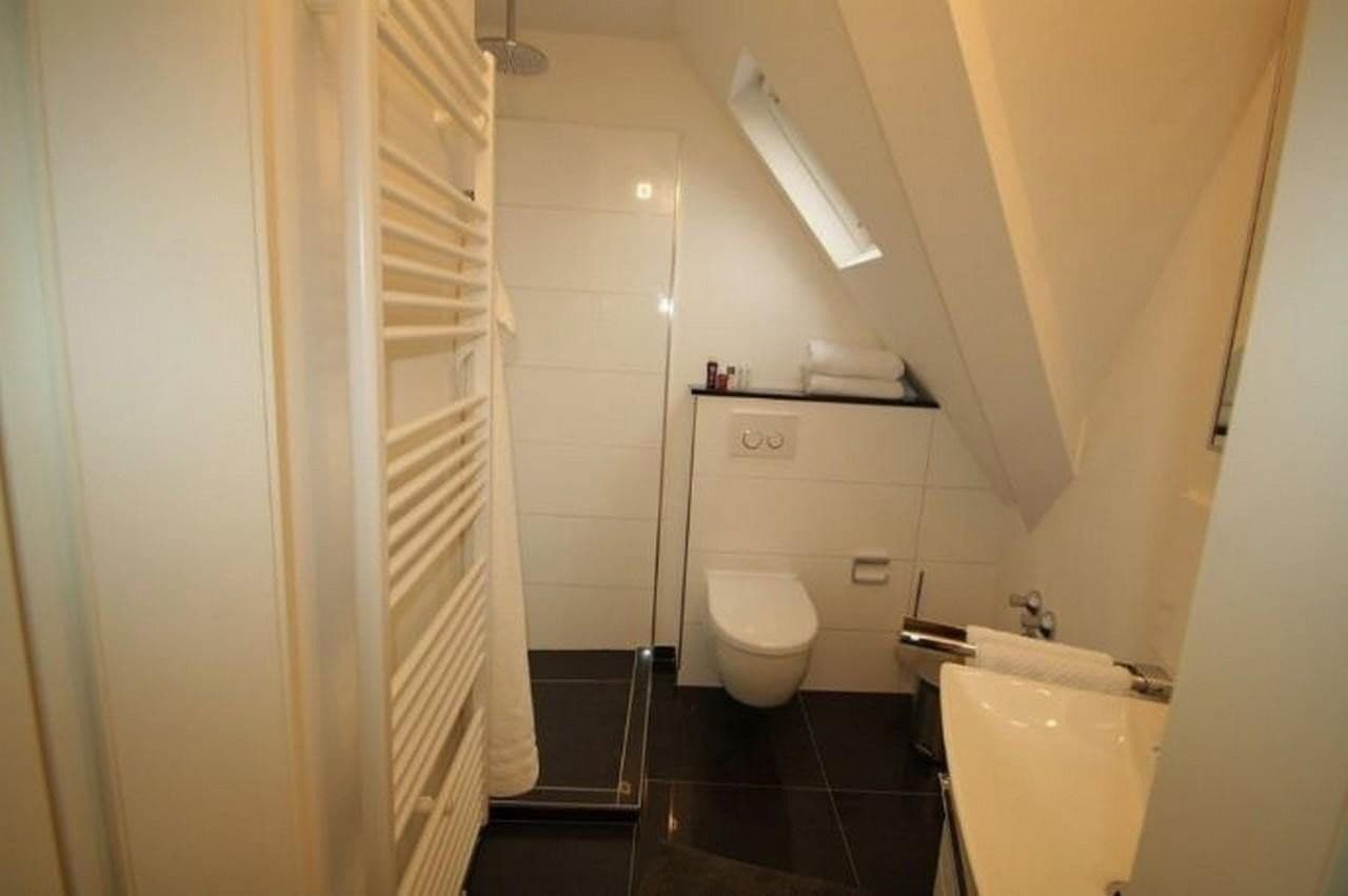 Prenájom bytu 2-izbový 20 m², Gerhard-vom-Rath-Straße 67, Köln, Severné Porýnie - Westfálsko Prenájom bytu 2-izbový 20 m², Gerhard-vom-Rath-Straße 67, Köln, Severné Porýnie - Westfálsko