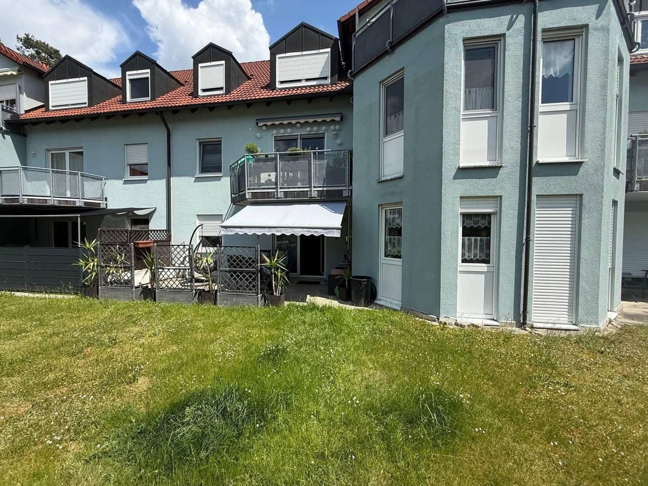 Prenájom bytu 3-izbový 94 m², Brandweiher 32, Weiden, Bavorsko Prenájom bytu 3-izbový 94 m², Brandweiher 32, Weiden, Bavorsko