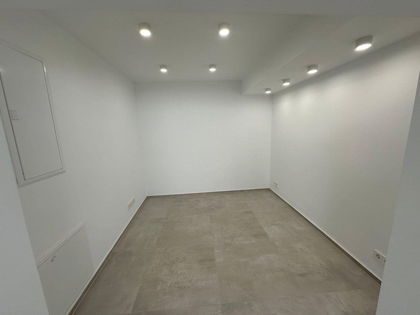 Prenájom bytu 2-izbový 52 m², Mörikestraße, Ebersbach an der Fils, Bádensko-Wurttembersko Prenájom bytu 2-izbový 52 m², Mörikestraße, Ebersbach an der Fils, Bádensko-Wurttembersko