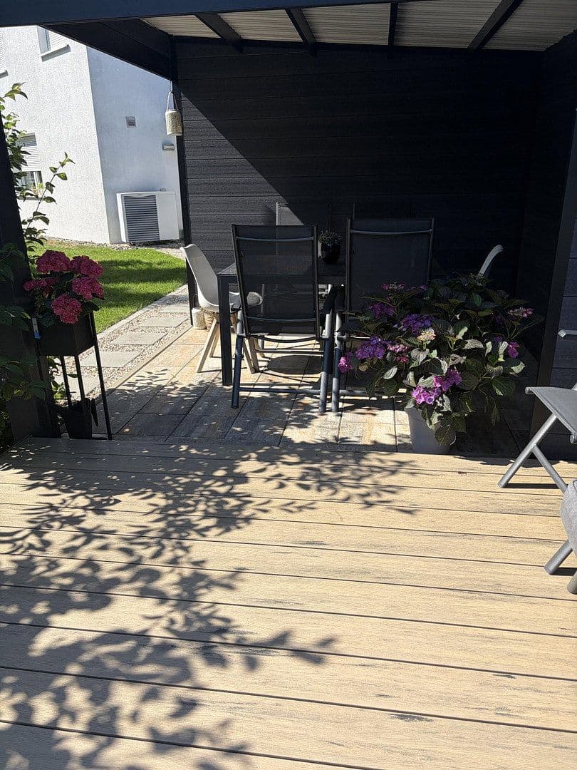 Predaj domu 145 m², pozemok 447 m², Neu-Ulm, Bavorsko Predaj domu 145 m², pozemok 447 m², Neu-Ulm, Bavorsko