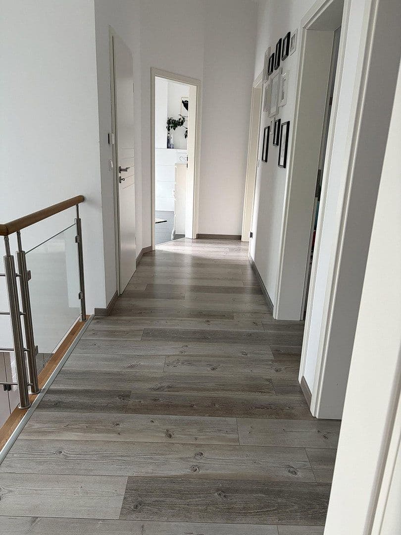 Predaj domu 145 m², pozemok 447 m², Neu-Ulm, Bavorsko Predaj domu 145 m², pozemok 447 m², Neu-Ulm, Bavorsko