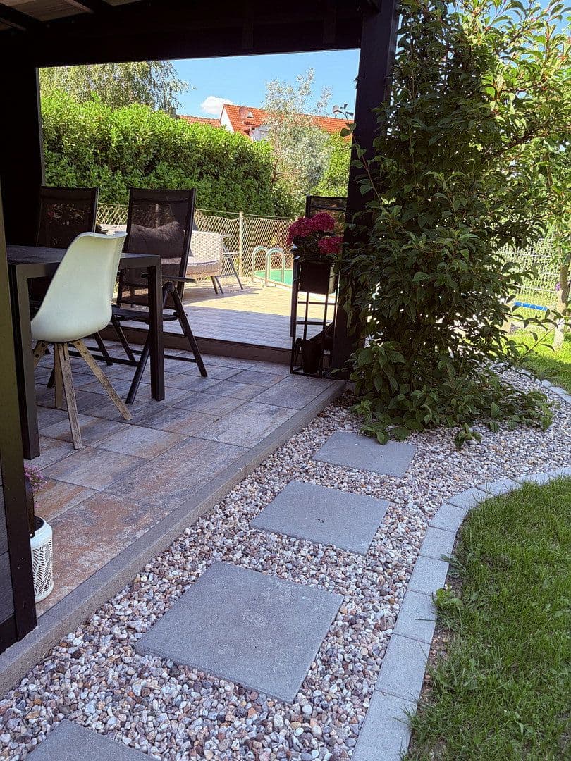 Predaj domu 145 m², pozemok 447 m², Neu-Ulm, Bavorsko Predaj domu 145 m², pozemok 447 m², Neu-Ulm, Bavorsko