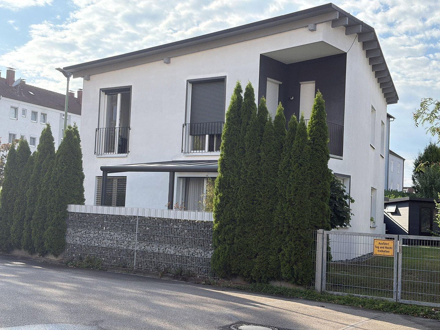 Predaj domu 145 m², pozemok 447 m², Neu-Ulm, Bavorsko Predaj domu 145 m², pozemok 447 m², Neu-Ulm, Bavorsko