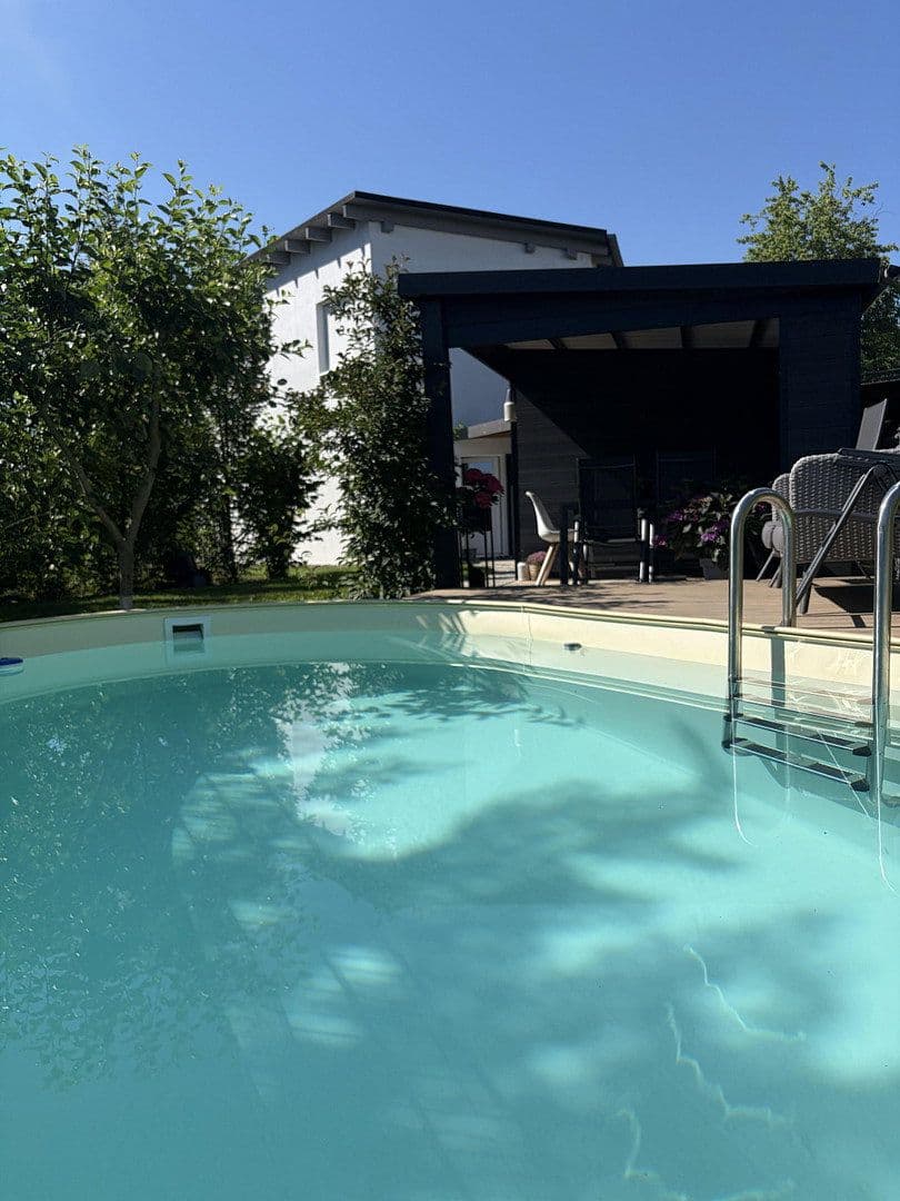 Predaj domu 145 m², pozemok 447 m², Neu-Ulm, Bavorsko Predaj domu 145 m², pozemok 447 m², Neu-Ulm, Bavorsko