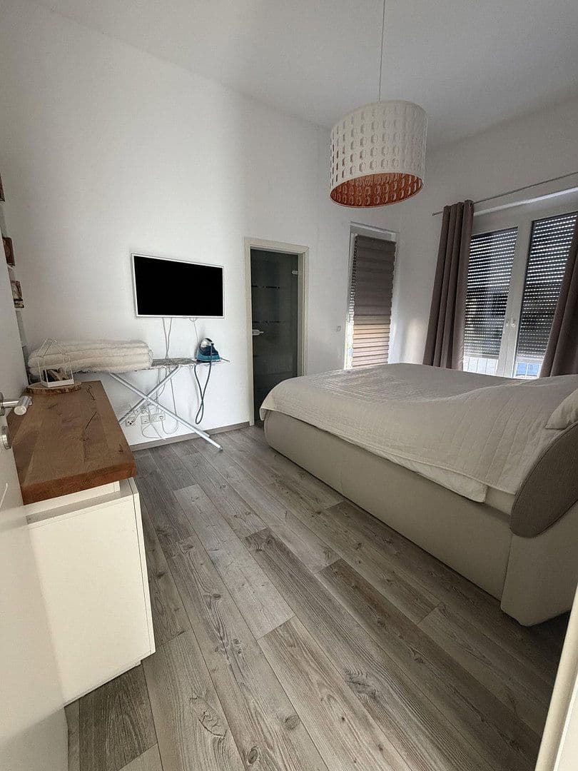 Predaj domu 145 m², pozemok 447 m², Neu-Ulm, Bavorsko Predaj domu 145 m², pozemok 447 m², Neu-Ulm, Bavorsko