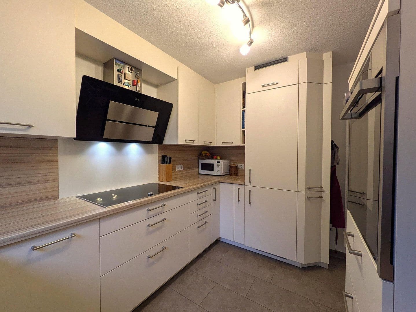 Predaj domu 159 m², pozemok 220 m², Plochingen, Bádensko-Wurttembersko Predaj domu 159 m², pozemok 220 m², Plochingen, Bádensko-Wurttembersko