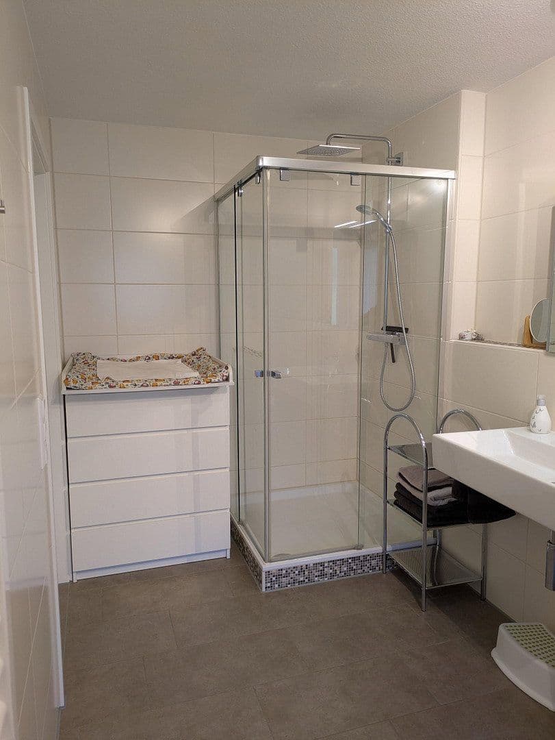 Predaj domu 159 m², pozemok 220 m², Plochingen, Bádensko-Wurttembersko Predaj domu 159 m², pozemok 220 m², Plochingen, Bádensko-Wurttembersko
