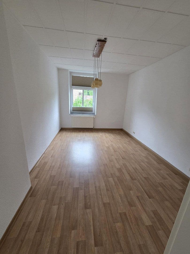 Prenájom bytu 3-izbový 112 m², Zeitz, Sasko-Anhaltsko Prenájom bytu 3-izbový 112 m², Zeitz, Sasko-Anhaltsko