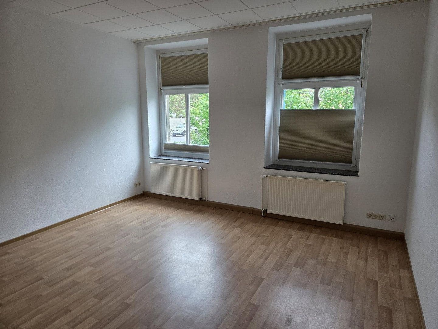 Prenájom bytu 3-izbový 112 m², Zeitz, Sasko-Anhaltsko Prenájom bytu 3-izbový 112 m², Zeitz, Sasko-Anhaltsko