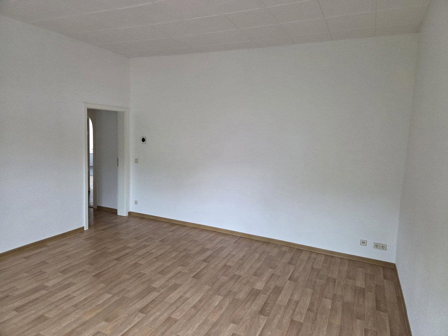 Prenájom bytu 3-izbový 112 m², Zeitz, Sasko-Anhaltsko Prenájom bytu 3-izbový 112 m², Zeitz, Sasko-Anhaltsko