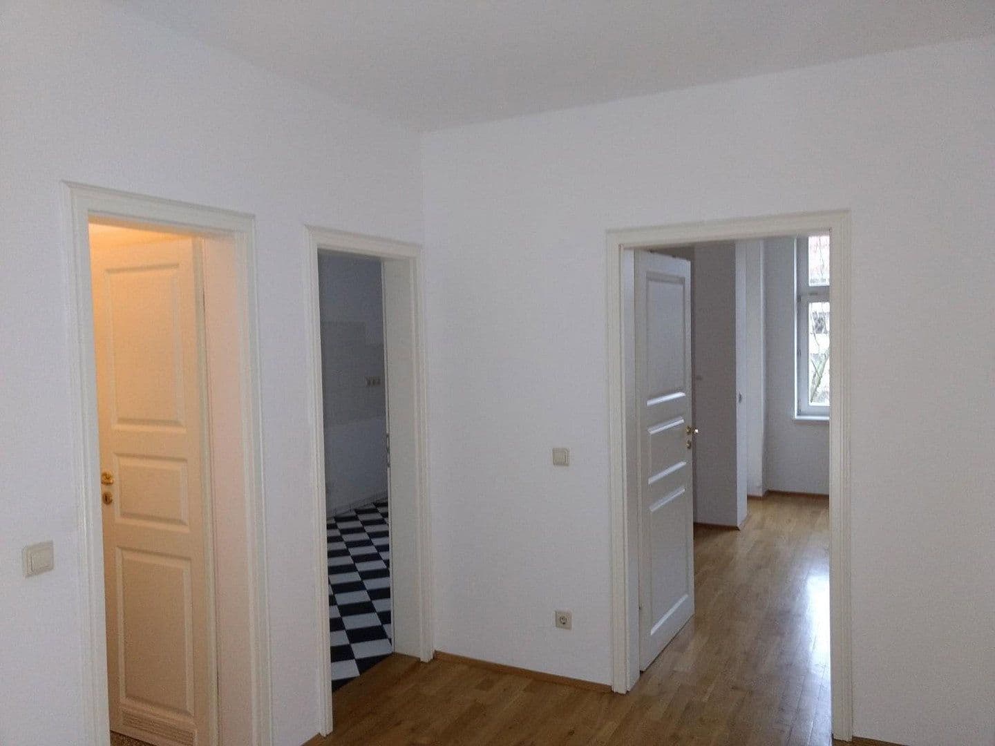 Predaj bytu 4-izbový 101 m², Fichtestrasse 5, Leipzig, Sasko Predaj bytu 4-izbový 101 m², Fichtestrasse 5, Leipzig, Sasko