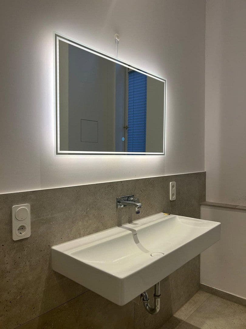 Prenájom bytu 2-izbový 71 m², Schloßstr. 69, Berlin, Berlín Prenájom bytu 2-izbový 71 m², Schloßstr. 69, Berlin, Berlín