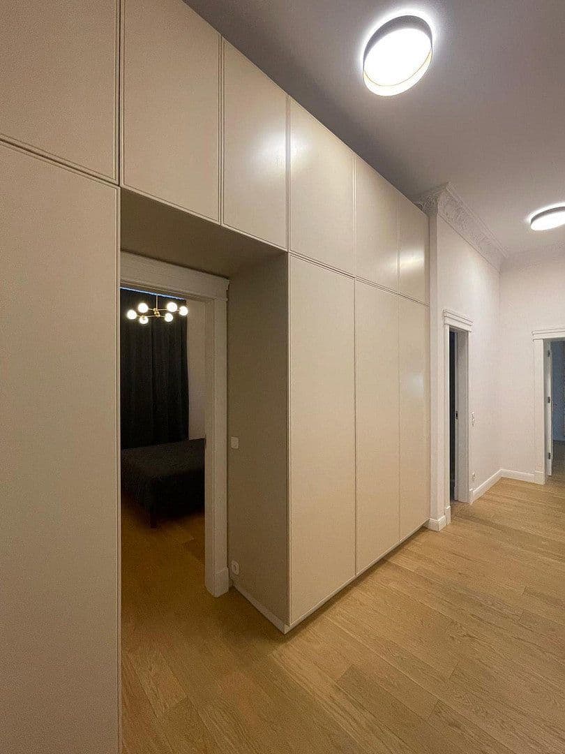 Prenájom bytu 2-izbový 71 m², Schloßstr. 69, Berlin, Berlín Prenájom bytu 2-izbový 71 m², Schloßstr. 69, Berlin, Berlín