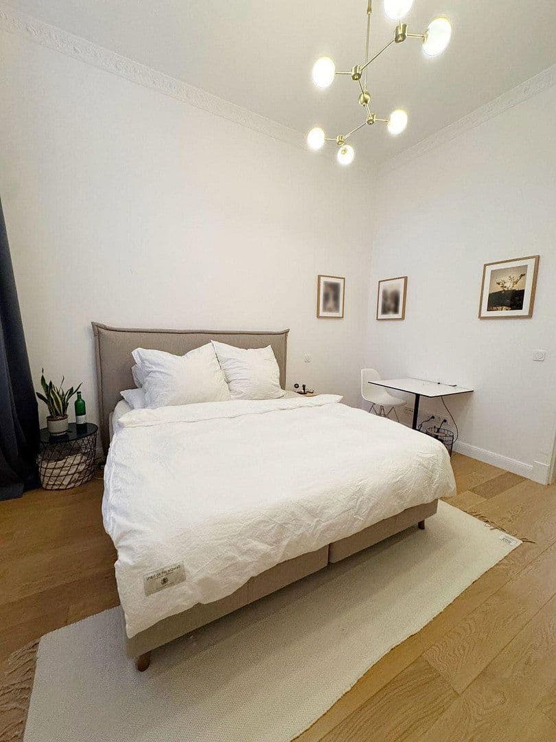 Prenájom bytu 2-izbový 71 m², Schloßstr. 69, Berlin, Berlín Prenájom bytu 2-izbový 71 m², Schloßstr. 69, Berlin, Berlín