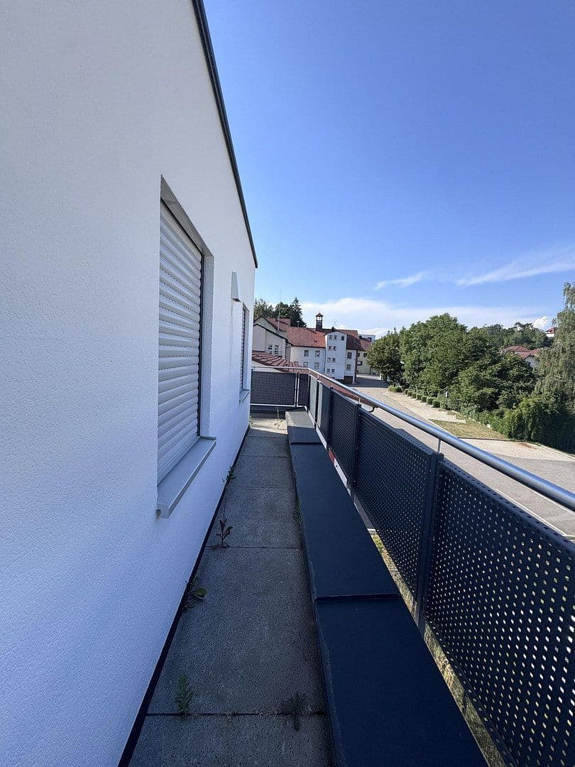 Prenájom domu 160 m², pozemok 240 m², Mallersdorf-Pfaffenberg, Bavorsko Prenájom domu 160 m², pozemok 240 m², Mallersdorf-Pfaffenberg, Bavorsko
