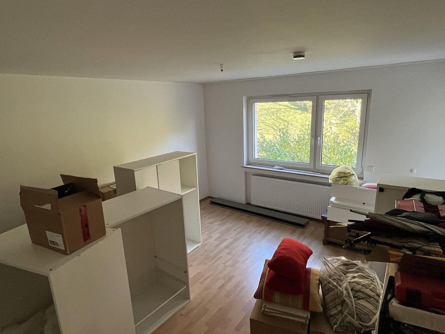 Prenájom bytu 4-izbový 125 m², Nürtingen, Bádensko-Wurttembersko Prenájom bytu 4-izbový 125 m², Nürtingen, Bádensko-Wurttembersko
