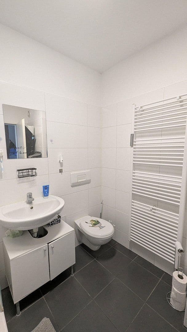 Predaj bytu 1-izbový 42 m², Germering, Bavorsko Predaj bytu 1-izbový 42 m², Germering, Bavorsko