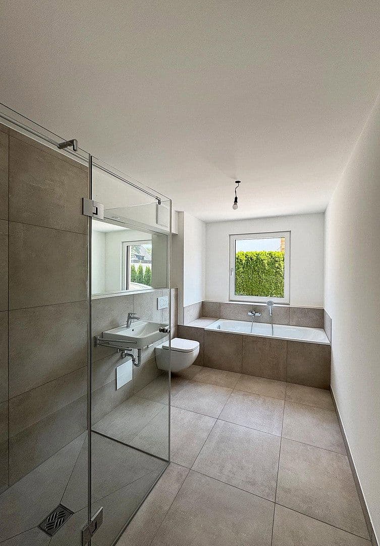 Prenájom bytu 4-izbový 95 m², Anzing, Bavorsko Prenájom bytu 4-izbový 95 m², Anzing, Bavorsko