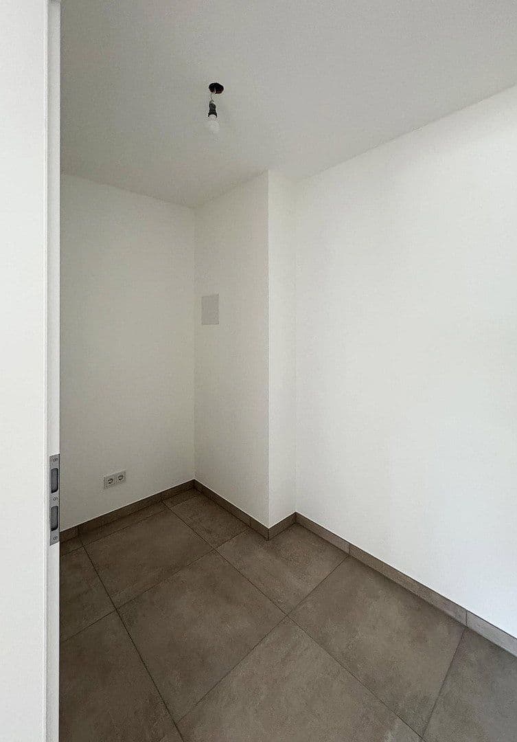 Prenájom bytu 4-izbový 95 m², Anzing, Bavorsko Prenájom bytu 4-izbový 95 m², Anzing, Bavorsko