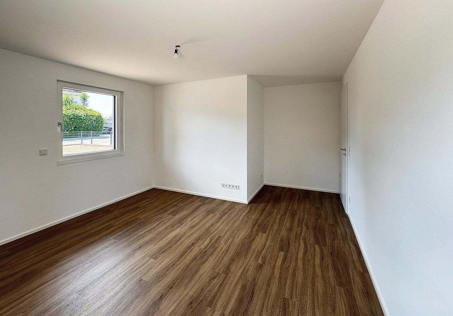 Prenájom bytu 4-izbový 95 m², Anzing, Bavorsko Prenájom bytu 4-izbový 95 m², Anzing, Bavorsko