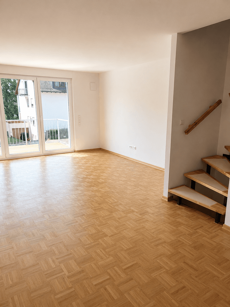 Prenájom domu 136 m², pozemok 144 m², Steinenbronner Straße 31/1, Sindelfingen, Bádensko-Wurttembersko Prenájom domu 136 m², pozemok 144 m², Steinenbronner Straße 31/1, Sindelfingen, Bádensko-Wurttembersko