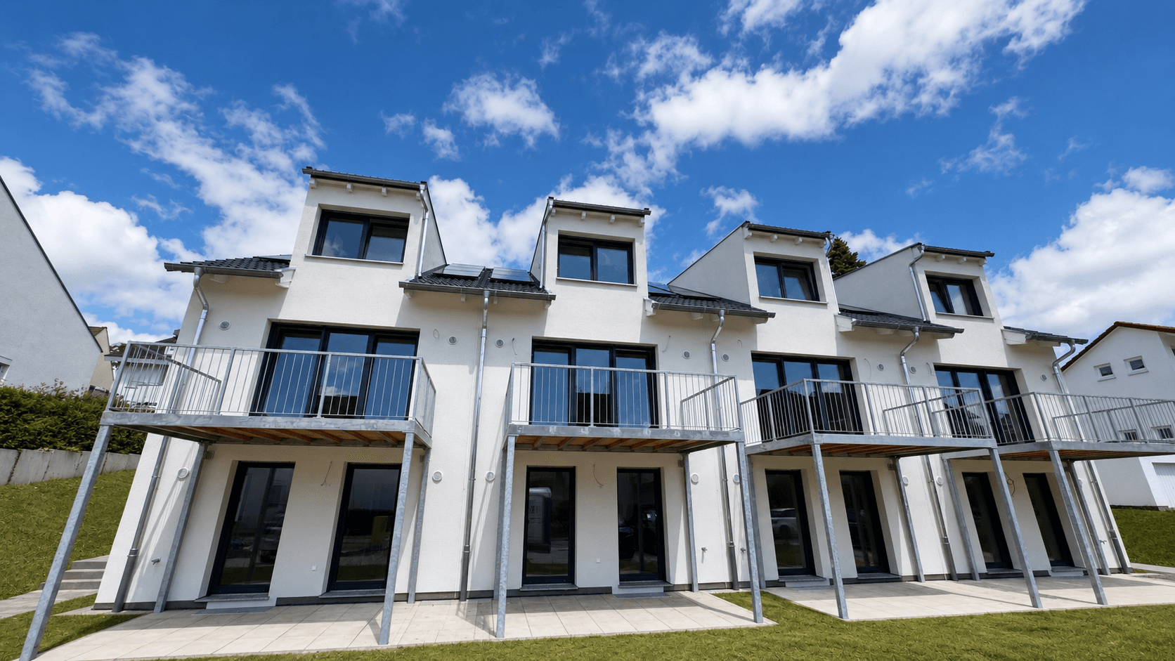 Prenájom domu 136 m², pozemok 144 m², Steinenbronner Straße 31/1, Sindelfingen, Bádensko-Wurttembersko Prenájom domu 136 m², pozemok 144 m², Steinenbronner Straße 31/1, Sindelfingen, Bádensko-Wurttembersko