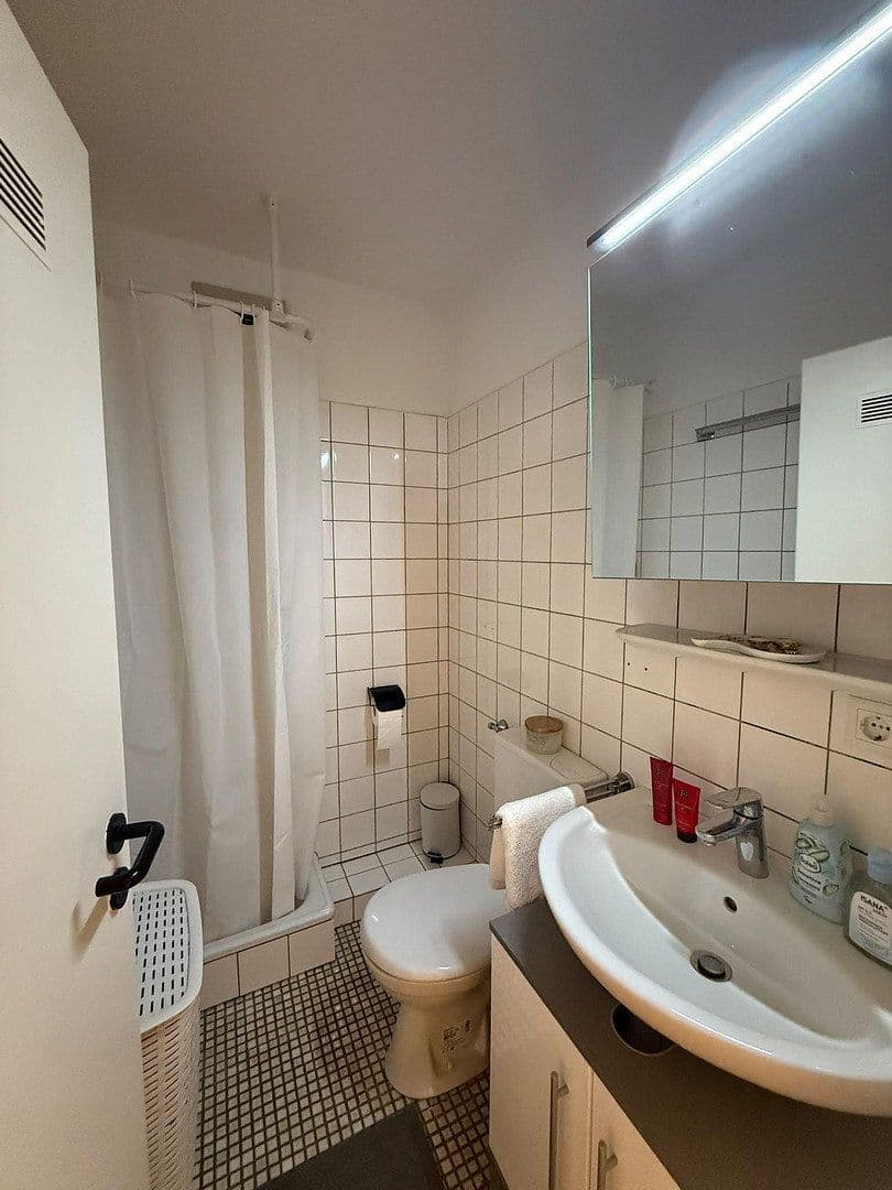 Prenájom bytu 1-izbový 34 m², Paderborn, Severné Porýnie - Westfálsko Prenájom bytu 1-izbový 34 m², Paderborn, Severné Porýnie - Westfálsko