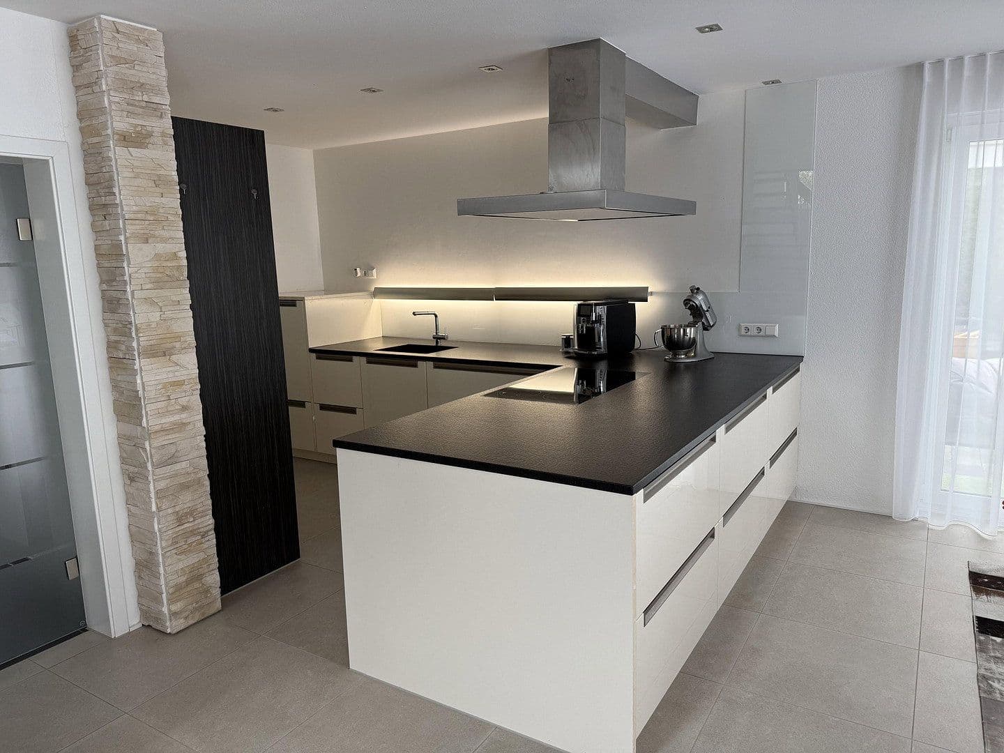 Predaj domu 155 m², pozemok 515 m², Schwendi, Bádensko-Wurttembersko Predaj domu 155 m², pozemok 515 m², Schwendi, Bádensko-Wurttembersko