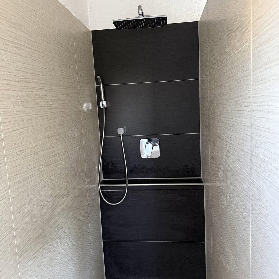 Predaj domu 155 m², pozemok 515 m², Schwendi, Bádensko-Wurttembersko Predaj domu 155 m², pozemok 515 m², Schwendi, Bádensko-Wurttembersko