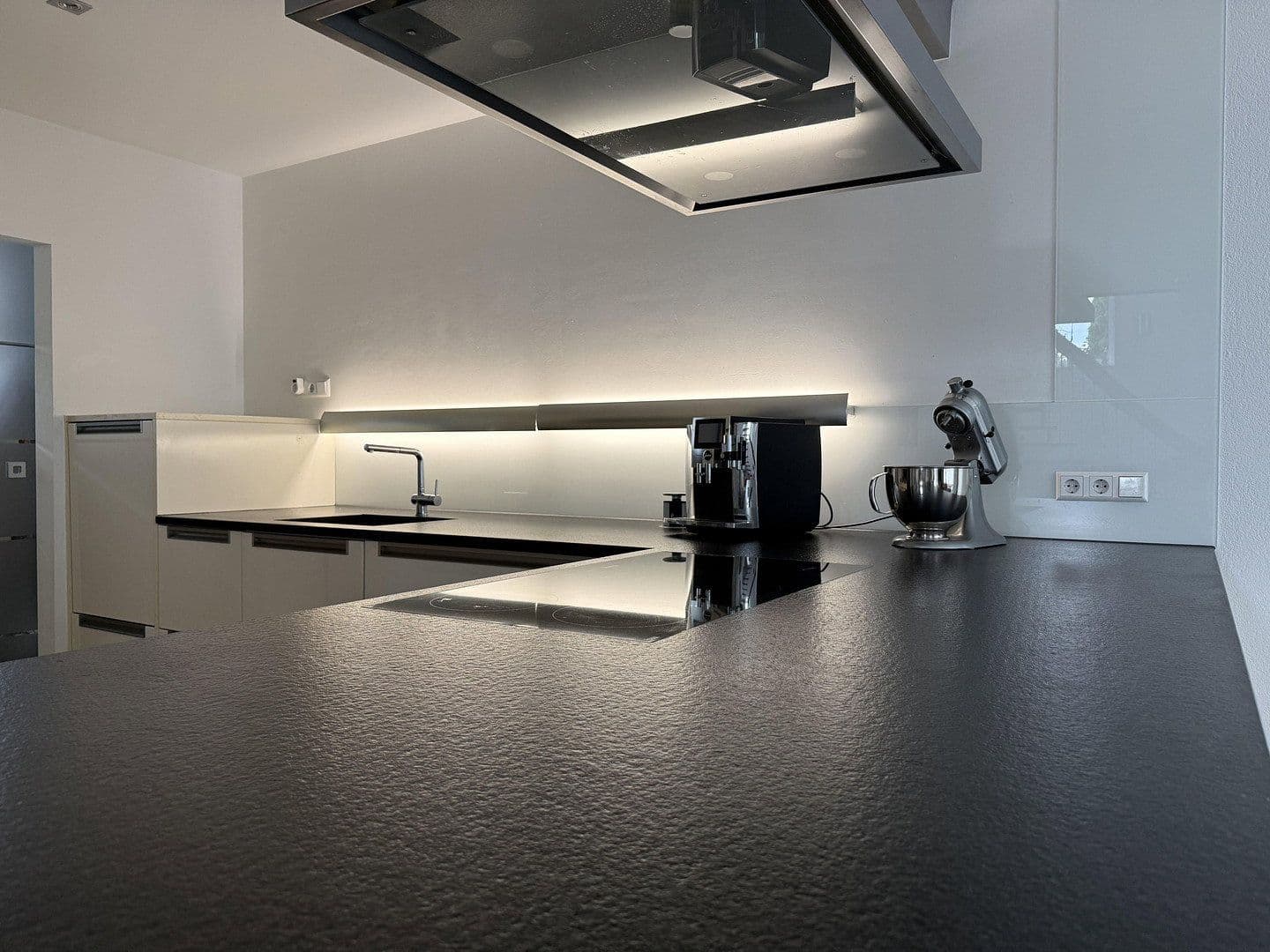 Predaj domu 155 m², pozemok 515 m², Schwendi, Bádensko-Wurttembersko Predaj domu 155 m², pozemok 515 m², Schwendi, Bádensko-Wurttembersko