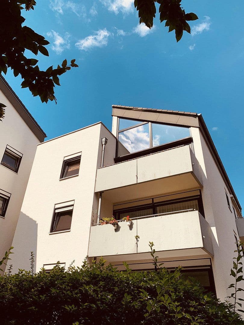 Prenájom bytu 2-izbový 92 m², Arndtstraße 32-34, Köln, Severné Porýnie - Westfálsko Prenájom bytu 2-izbový 92 m², Arndtstraße 32-34, Köln, Severné Porýnie - Westfálsko