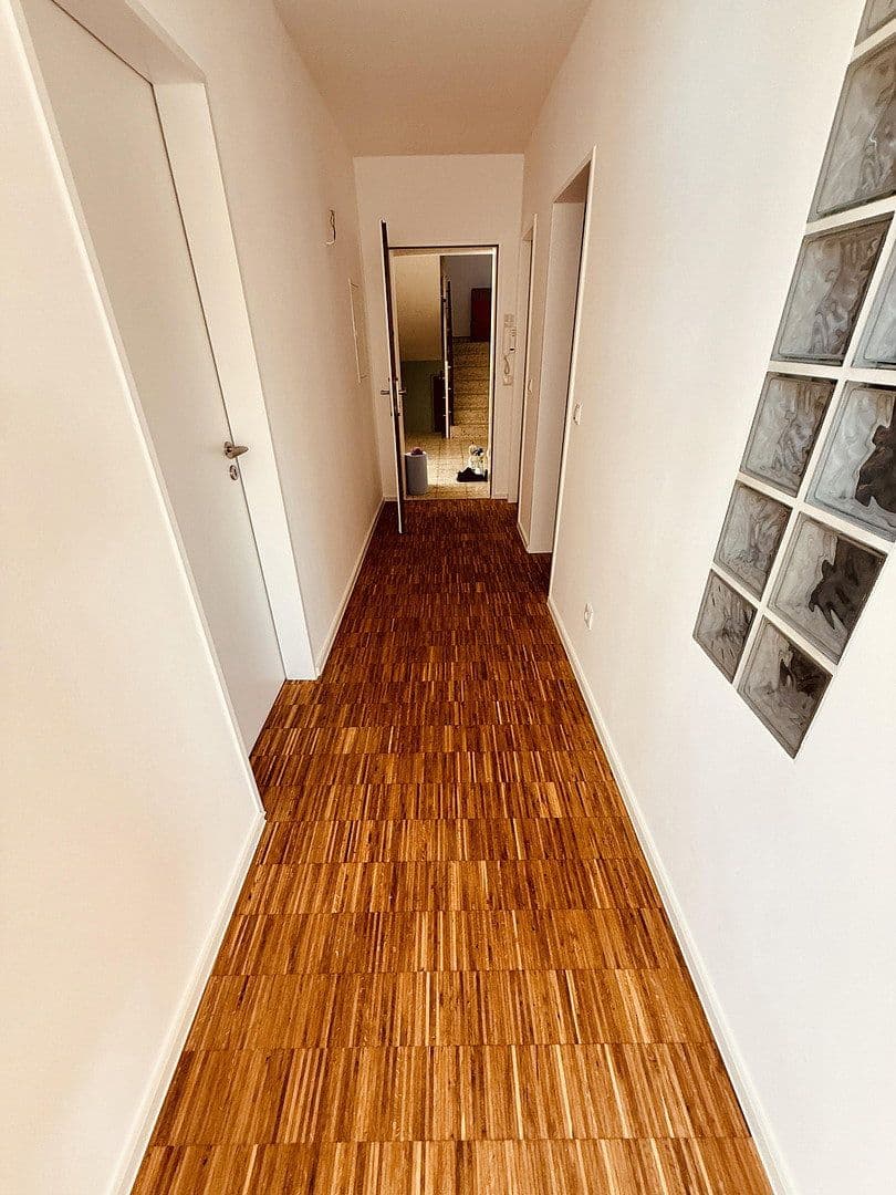 Prenájom bytu 2-izbový 92 m², Arndtstraße 32-34, Köln, Severné Porýnie - Westfálsko Prenájom bytu 2-izbový 92 m², Arndtstraße 32-34, Köln, Severné Porýnie - Westfálsko