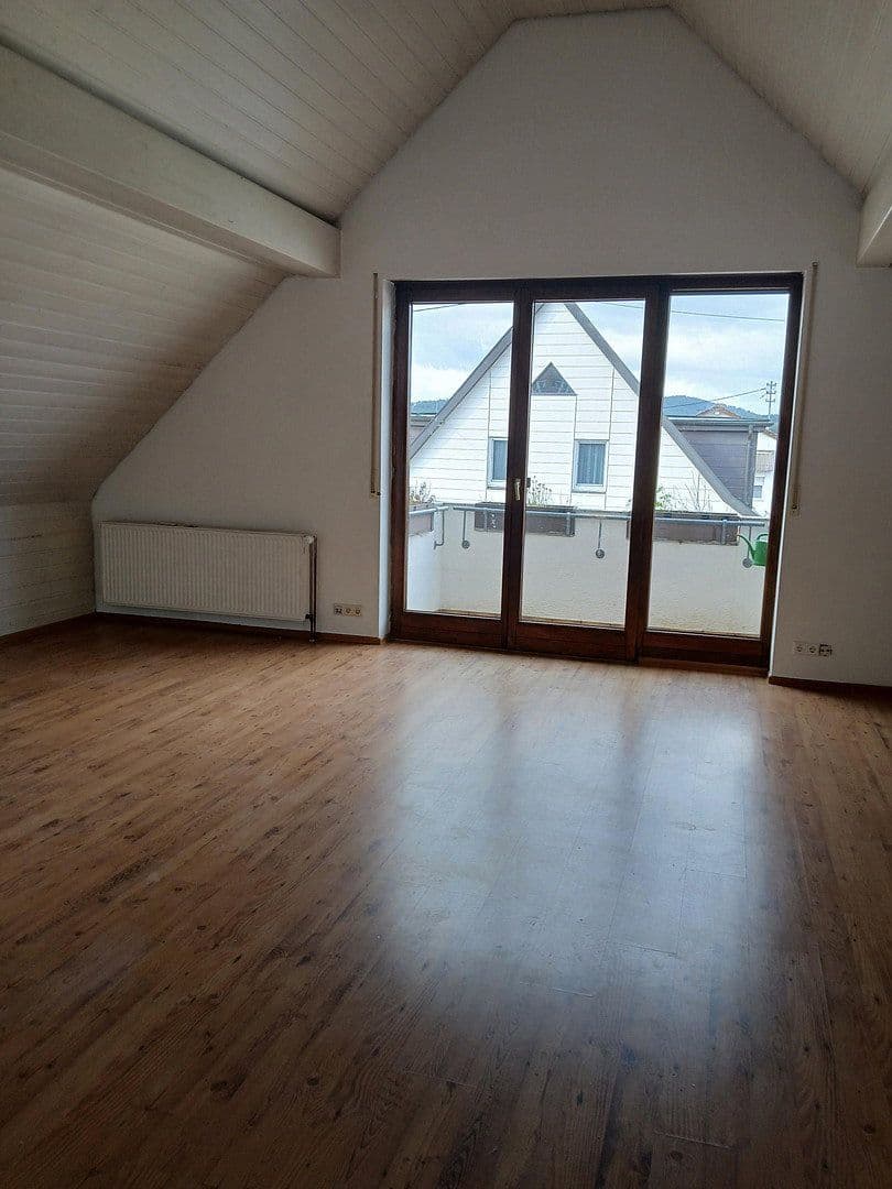 Prenájom bytu 3-izbový 82 m², Kornbeckstraße 13, Winnenden, Bádensko-Wurttembersko Prenájom bytu 3-izbový 82 m², Kornbeckstraße 13, Winnenden, Bádensko-Wurttembersko