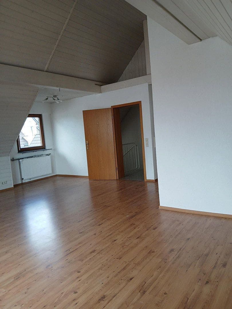 Prenájom bytu 3-izbový 82 m², Kornbeckstraße 13, Winnenden, Bádensko-Wurttembersko Prenájom bytu 3-izbový 82 m², Kornbeckstraße 13, Winnenden, Bádensko-Wurttembersko