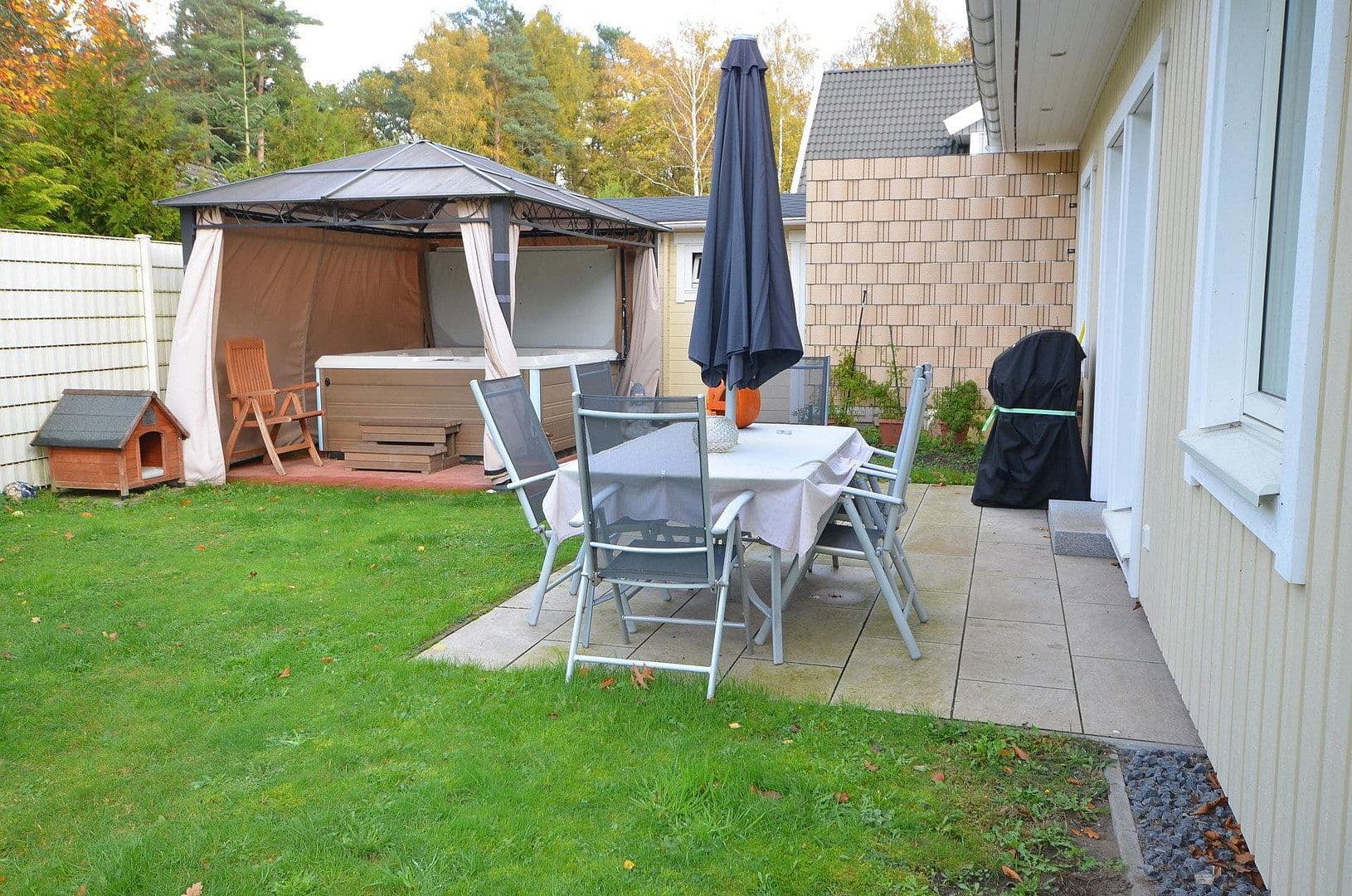 Predaj domu 142 m², pozemok 511 m², Buchholz in der Nordheide, Dolné Sasko Predaj domu 142 m², pozemok 511 m², Buchholz in der Nordheide, Dolné Sasko