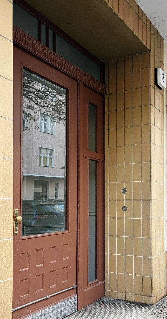 Prenájom bytu 1-izbový 50 m², Mindener Straße 3, Berlin, Berlín Prenájom bytu 1-izbový 50 m², Mindener Straße 3, Berlin, Berlín