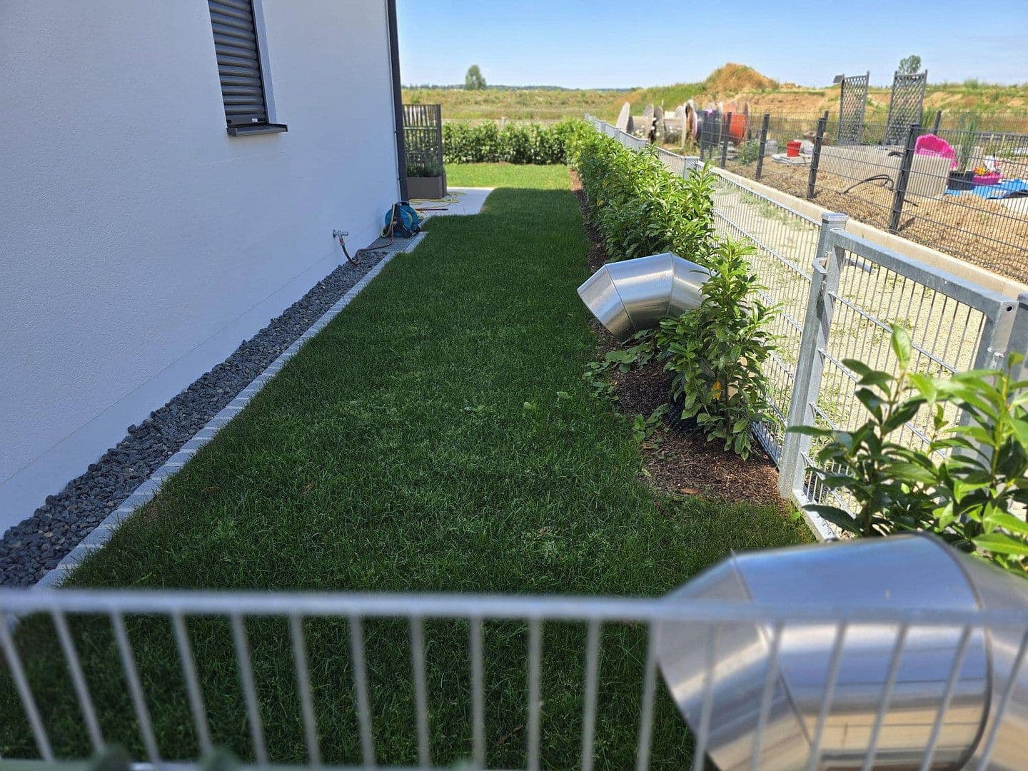 Prenájom domu 149 m², pozemok 317 m², Lerchenfelder Hof, Köfering, Bavorsko Prenájom domu 149 m², pozemok 317 m², Lerchenfelder Hof, Köfering, Bavorsko