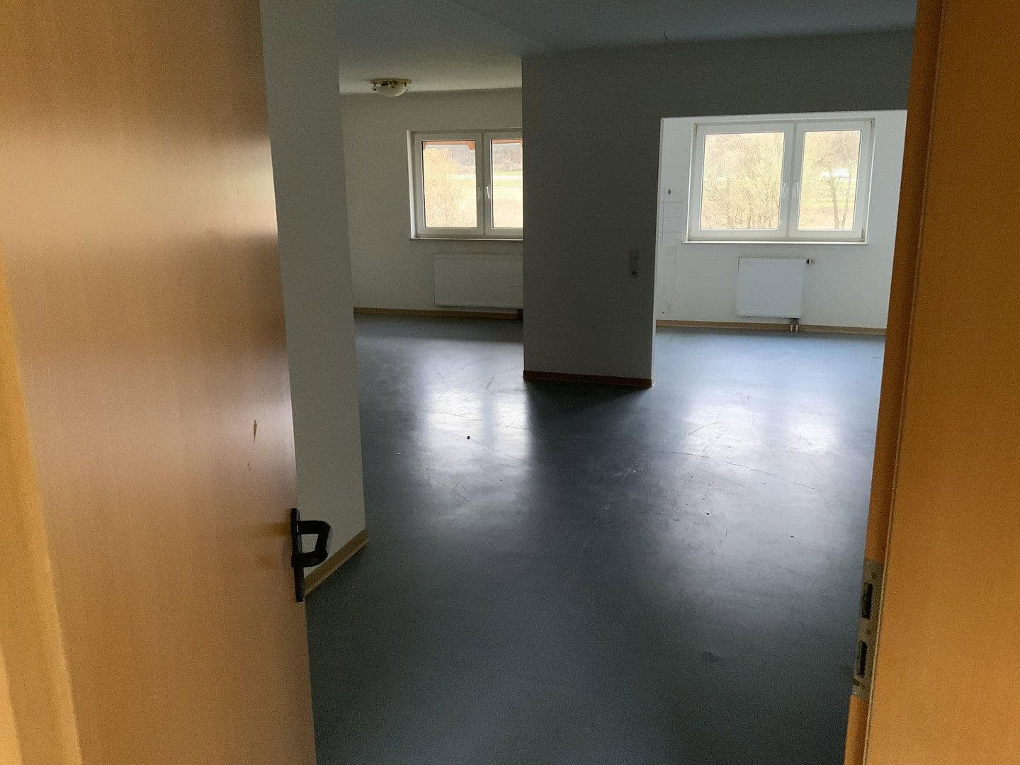 Prenájom domu 454 m², pozemok 959 m², Oberweiler-Tiefenbach, Porýnie-Falcko Prenájom domu 454 m², pozemok 959 m², Oberweiler-Tiefenbach, Porýnie-Falcko