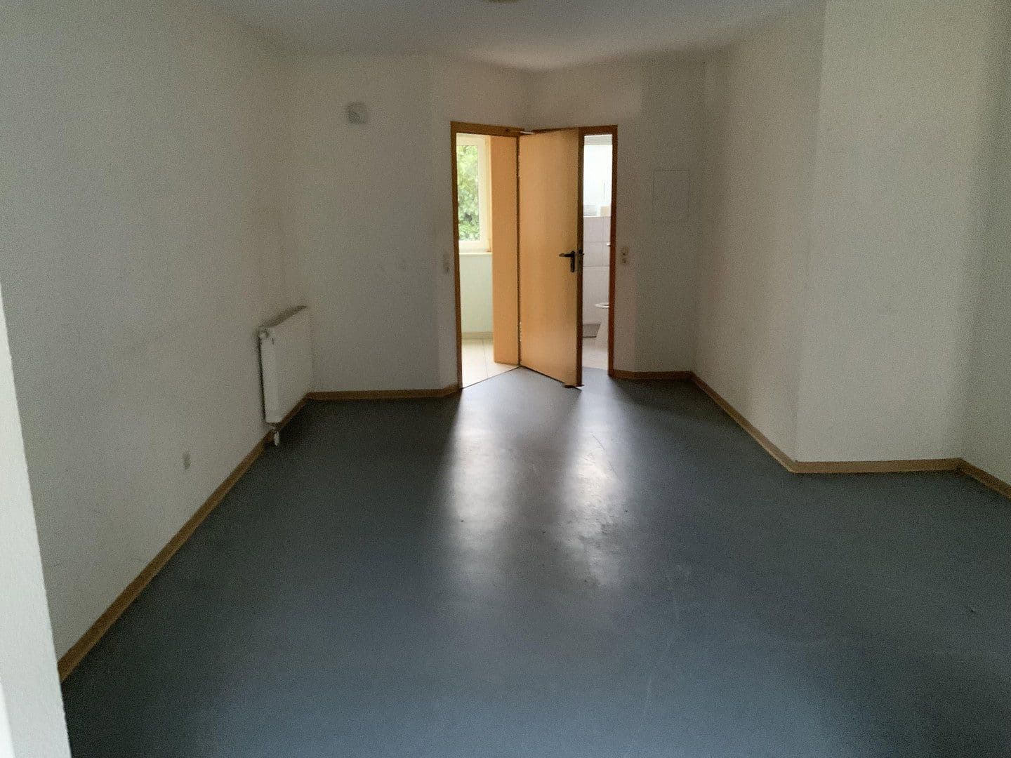 Prenájom domu 454 m², pozemok 959 m², Oberweiler-Tiefenbach, Porýnie-Falcko Prenájom domu 454 m², pozemok 959 m², Oberweiler-Tiefenbach, Porýnie-Falcko