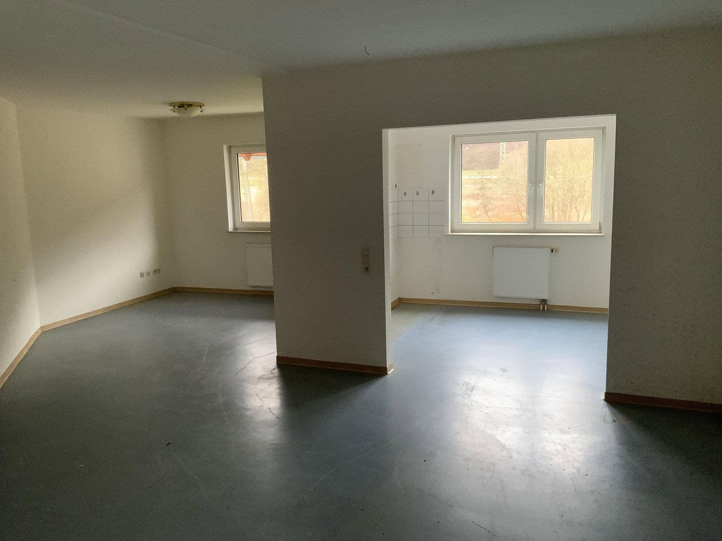 Prenájom domu 454 m², pozemok 959 m², Oberweiler-Tiefenbach, Porýnie-Falcko Prenájom domu 454 m², pozemok 959 m², Oberweiler-Tiefenbach, Porýnie-Falcko