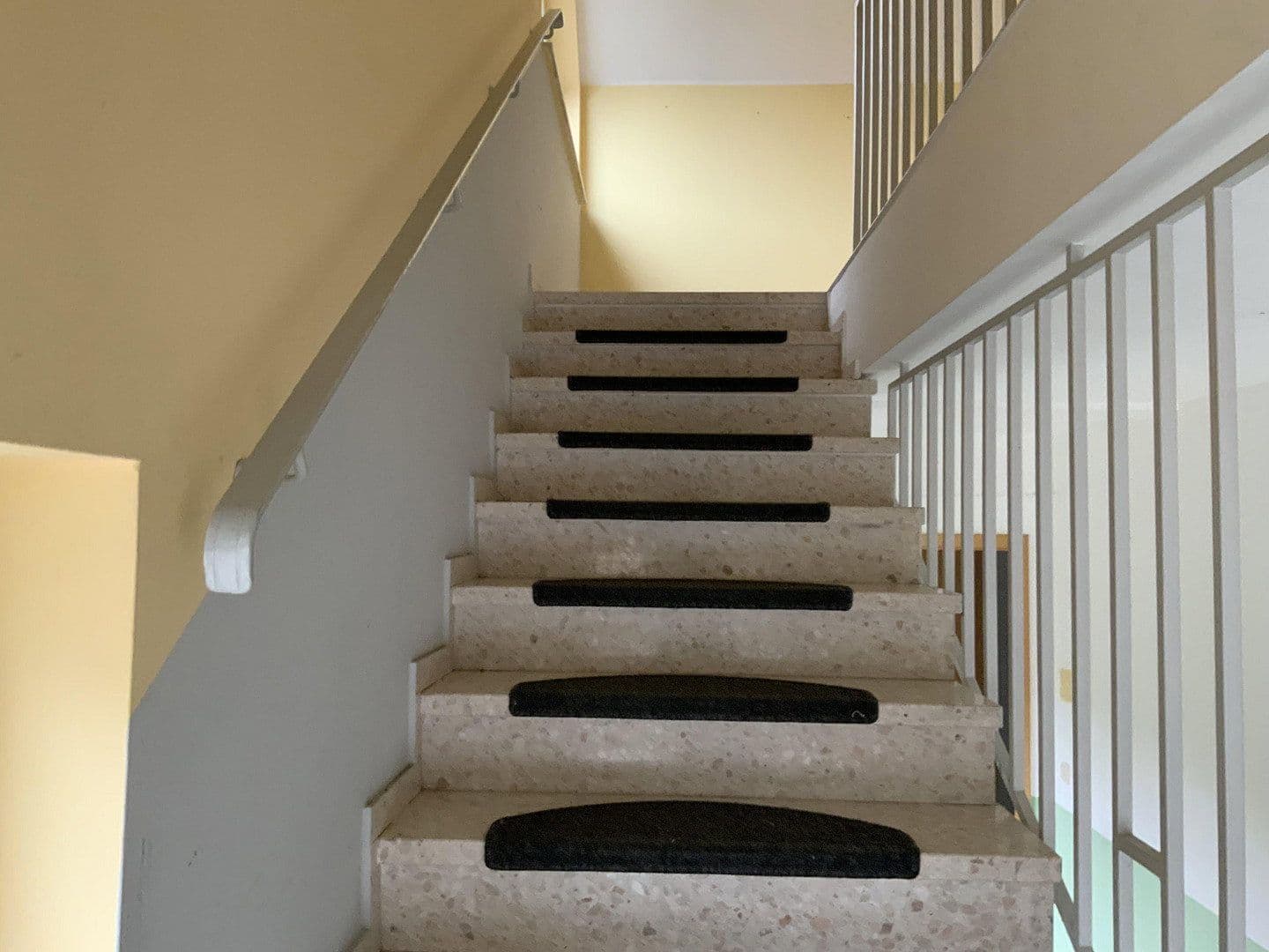 Prenájom domu 454 m², pozemok 959 m², Oberweiler-Tiefenbach, Porýnie-Falcko Prenájom domu 454 m², pozemok 959 m², Oberweiler-Tiefenbach, Porýnie-Falcko