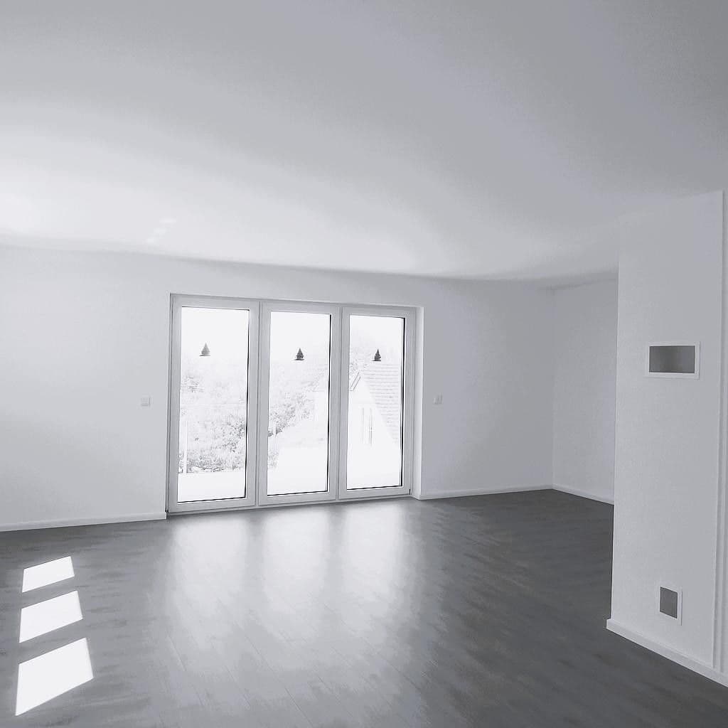 Predaj domu 274 m², pozemok 629 m², Niedernhall, Bádensko-Wurttembersko Predaj domu 274 m², pozemok 629 m², Niedernhall, Bádensko-Wurttembersko